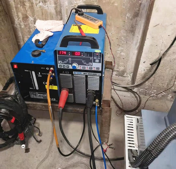 氬弧焊機