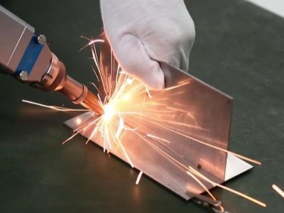 手持激光焊接機